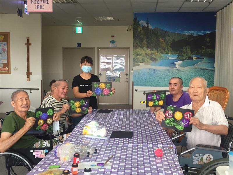 彩繪大師,宜福住宿長照機構