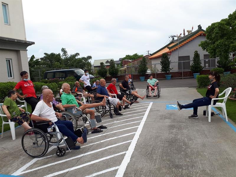 體適能活動,宜福住宿長照機構