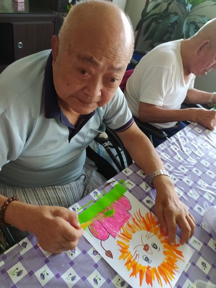 彩繪大師,宜福住宿長照機構