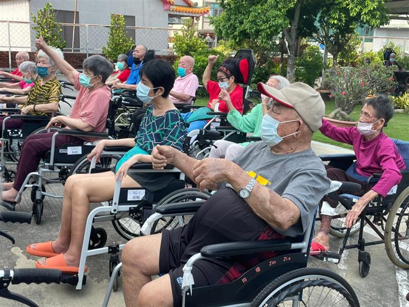 體適能活動,宜福住宿長照機構