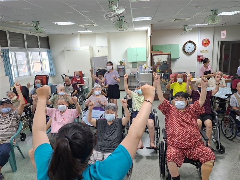 體適能活動,宜福住宿長照機構