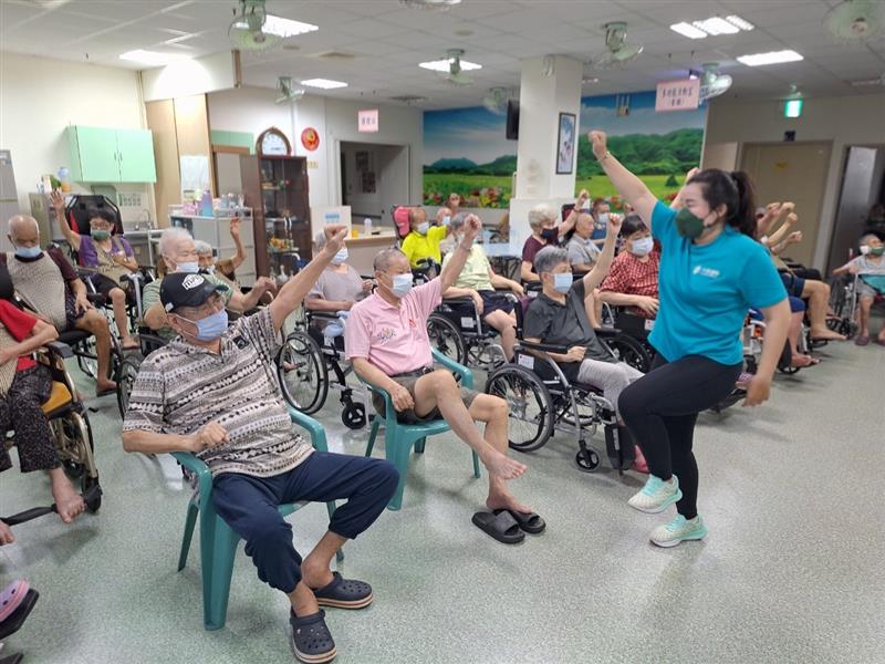 體適能活動,宜福住宿長照機構