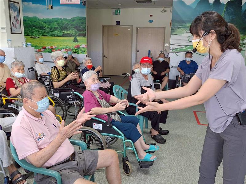 體適能活動,宜福住宿長照機構
