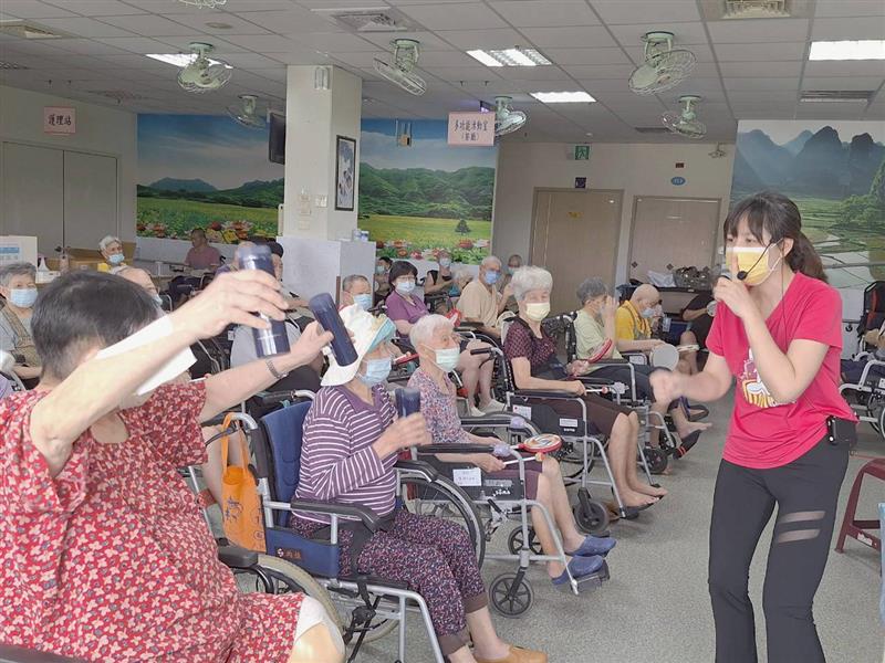 體適能活動,宜福住宿長照機構