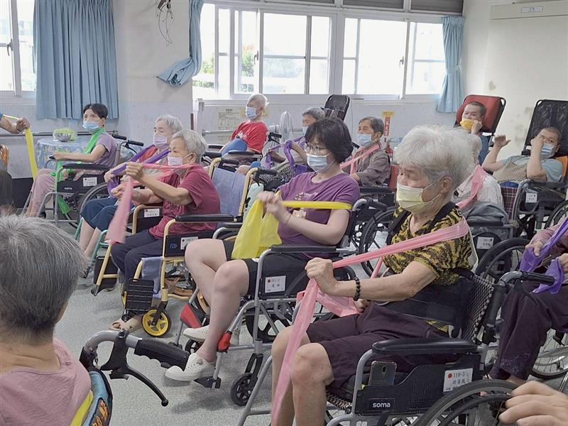 體適能活動,宜福住宿長照機構