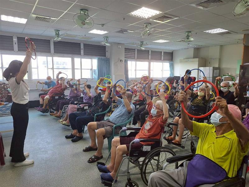 體適能活動,宜福住宿長照機構