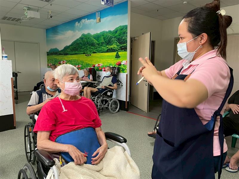 體適能活動,宜福住宿長照機構