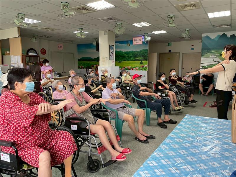 體適能活動,宜福住宿長照機構
